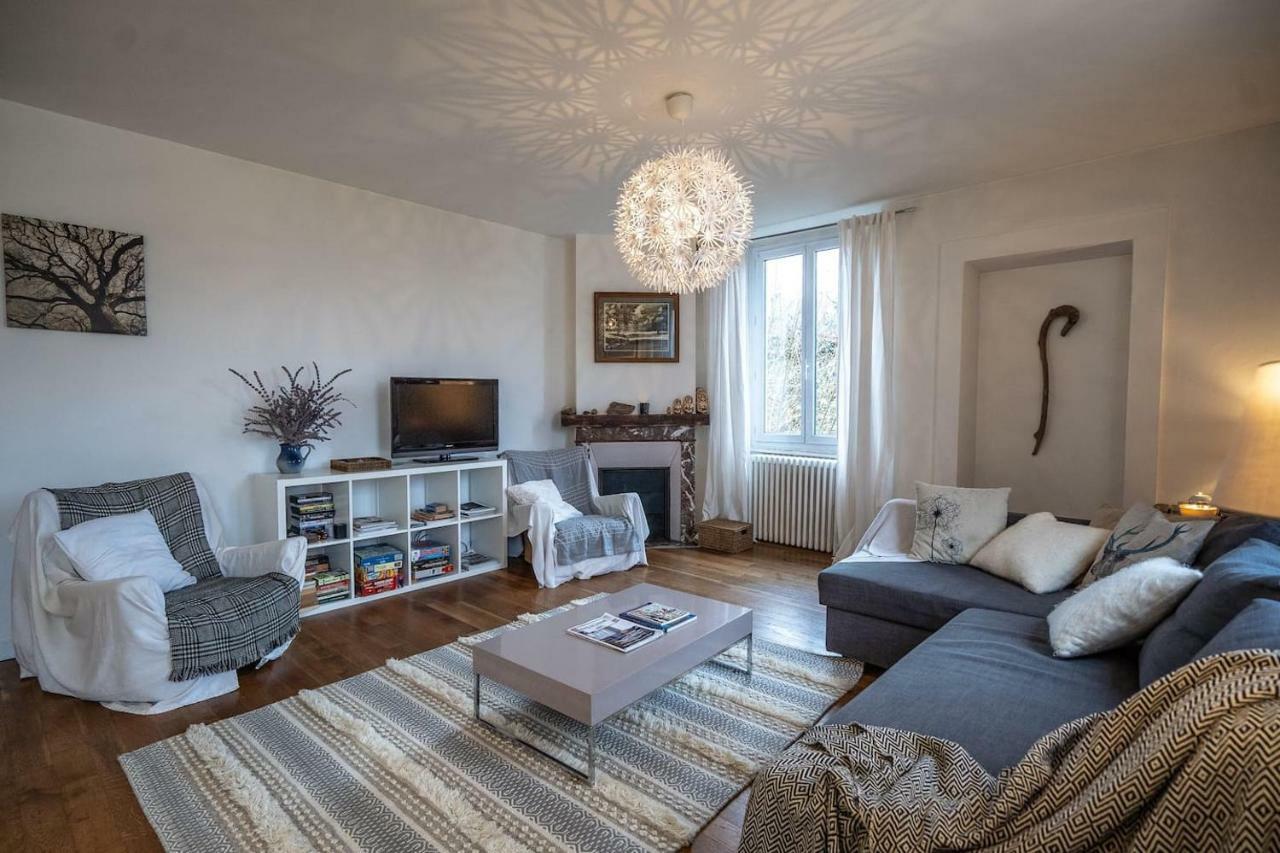 Bright Airy Spacious Apartment باسي المظهر الخارجي الصورة